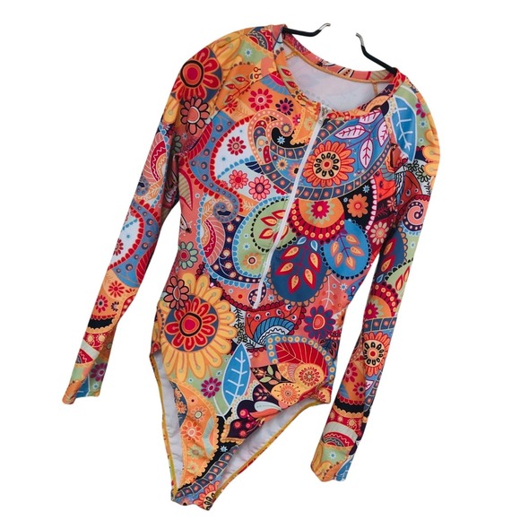 Unbranded Other - Y2K Rash Guard Swimsuit 1 PC Zip Surf Coral Paisley Beach Vaca Coastal Womens L